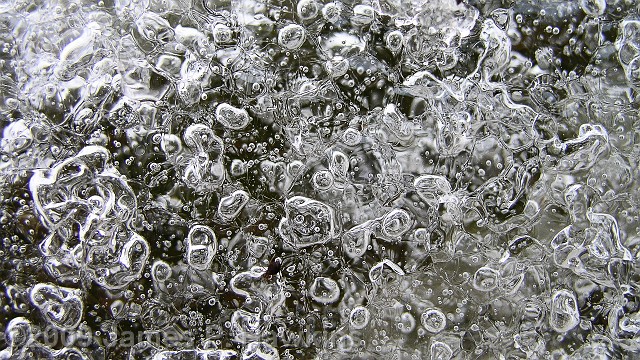 slides/P2150643.jpg ice jim hawkins Ice Bubbles slides/P2150643.jpg ice jim hawkins Ice Bubbles